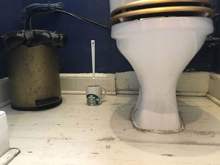 These Crafty Employees Really Went Out of Their Way to Make Their Coworkers Laugh
