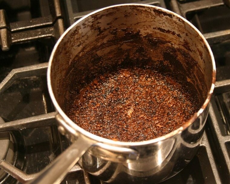 You Will Never Throw Out a Burned Pot Ever Again