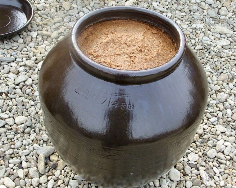 Soybean Paste: A Natural Remedy for Little Wounds