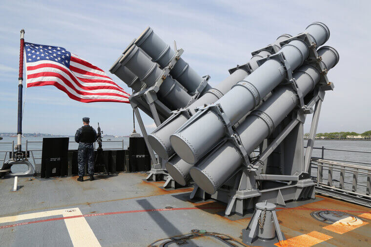Artillery And Missile Officers Earn $79,188 A Year